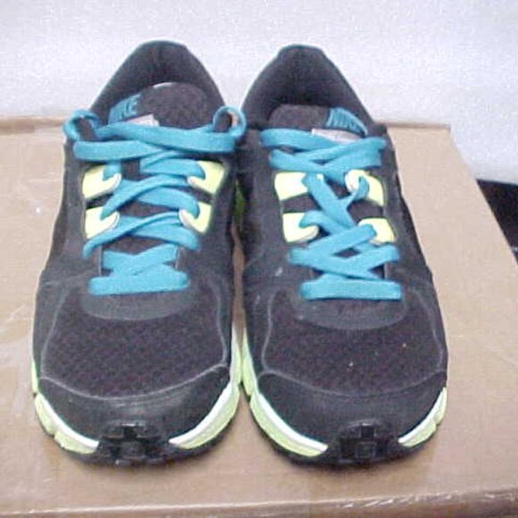 Nike Dual Fusion ST2 454240-018 Ladies Sz 9 - Picture 1 of 5